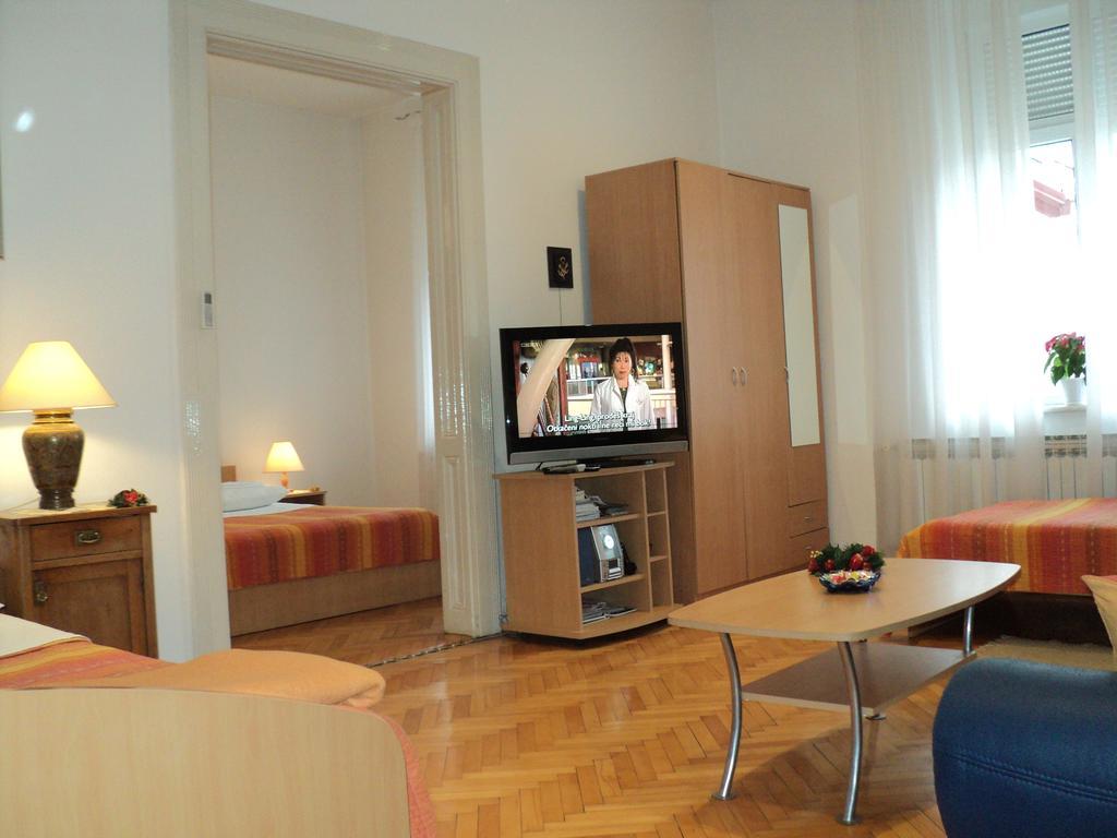 Apartment Horvat Zagreb Room photo